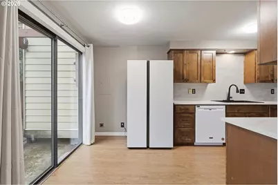 605 SE 121st Ave #5, Vancouver, WA 98683 - Photo 11