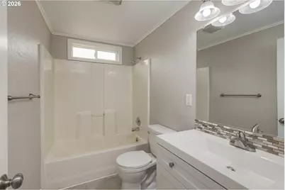 12566 SE 27th Ave, Milwaukie, OR 97222 - Photo 23