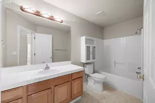 20123 Hoodview Ave, West Linn, OR 97068 - Photo 17