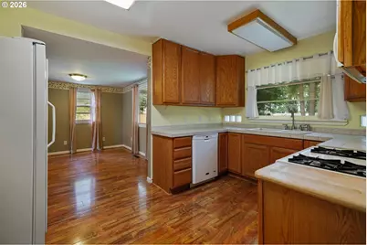 6290 SW Carman Dr, Lake Oswego, OR 97035 - Photo 9