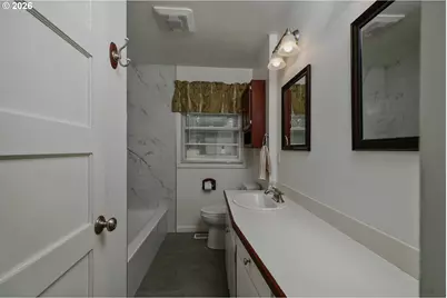 6290 SW Carman Dr, Lake Oswego, OR 97035 - Photo 17