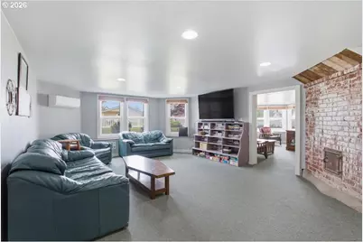 1121 Main St, Dallas, OR 97338 - Photo 37