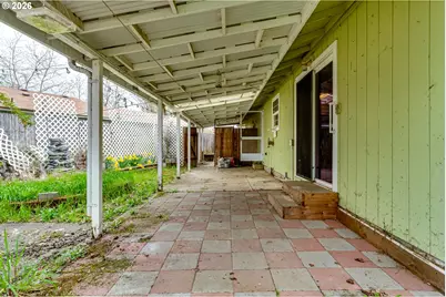 445 SW Juniper St, Junction City, OR 97448 - Photo 31