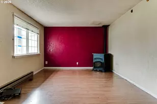 445 SW Juniper St, Junction City, OR 97448 - Photo 3