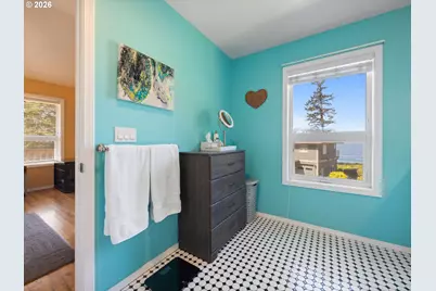 189 Sea Crest Ln, Otter Rock, OR 97369 - Photo 17