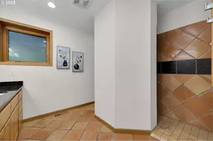 3758 Pine Canyon Dr, Eugene, OR 97405 - Photo 23