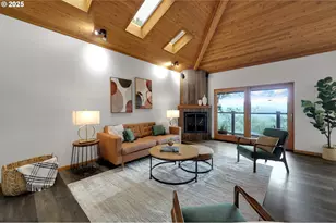 3758 Pine Canyon Dr, Eugene, OR 97405 - Photo 9