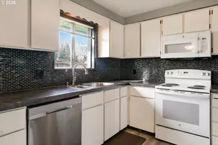 20070 SW Cascadia St, Beaverton, OR 97078 - Photo 13