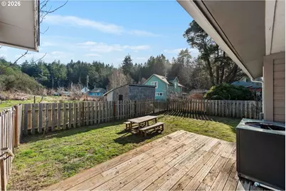 57586 Parkersburg Rd, Bandon, OR 97411 - Photo 9