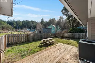 57586 Parkersburg Rd, Bandon, OR 97411 - Photo 9