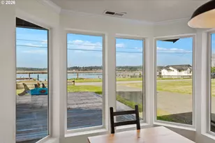 57586 Parkersburg Rd, Bandon, OR 97411 - Photo 17