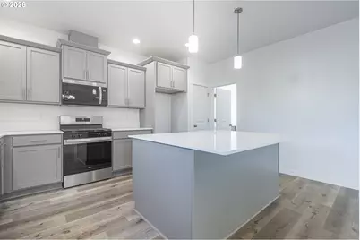 673 Parker Loop, Silverton, OR 97381 - Photo 17