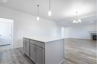 673 Parker Loop, Silverton, OR 97381 - Photo 19