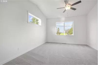 673 Parker Loop, Silverton, OR 97381 - Photo 31