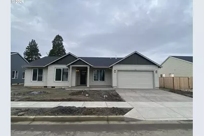 673 Parker Loop, Silverton, OR 97381 - Photo 1