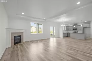 673 Parker Loop, Silverton, OR 97381 - Photo 9