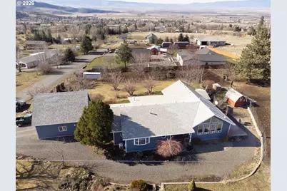 Stackland, Cove, OR 97824 - Photo 1