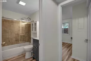 4956 NE 9th Ave, Portland, OR 97211 - Photo 21