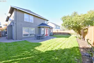 2640 NE Nova Ave, Hillsboro, OR 97124 - Photo 3