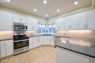 2640 NE Nova Ave, Hillsboro, OR 97124 - Photo 11