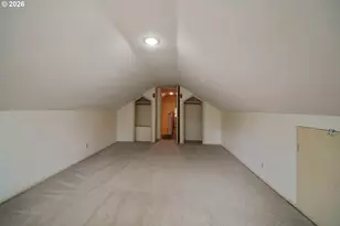 6290 Carman Dr, Lake Oswego, OR 97035 - Photo 25