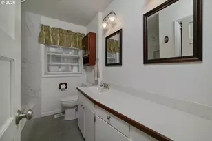 6290 Carman Dr, Lake Oswego, OR 97035 - Photo 19