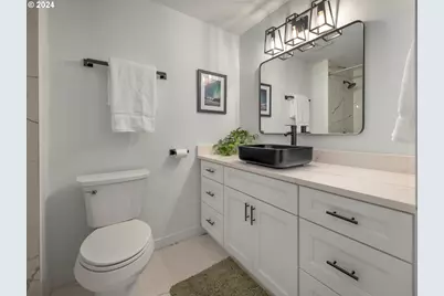 818 Ash St, Lake Oswego, OR 97034 - Photo 25