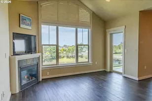 1000 N Holladay Dr, Seaside, OR 97138 - Photo 7