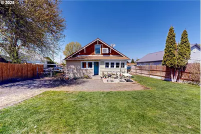 138 SE 5th Ave, Milton-Freewater, OR 97862 - Photo 3