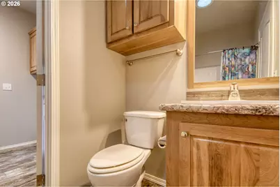 105 Columbia St, Helix, OR 97835 - Photo 25