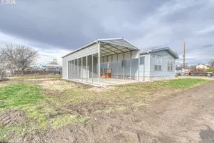 105 Columbia St, Helix, OR 97835 - Photo 3