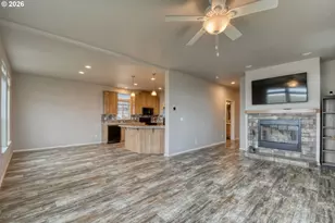 105 Columbia St, Helix, OR 97835 - Photo 7