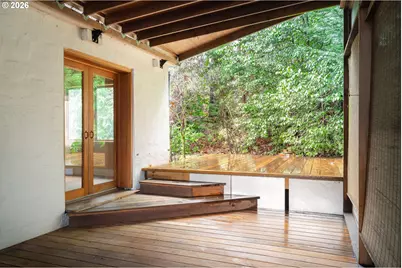 3366 NW Franklin Ct, Portland, OR 97210 - Photo 41