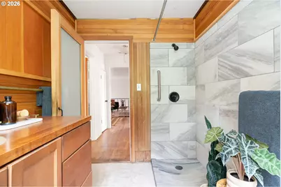 3366 NW Franklin Ct, Portland, OR 97210 - Photo 33