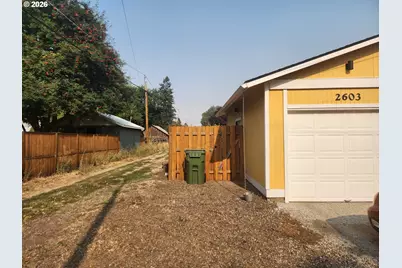 2603 N Spruce St, La Grande, OR 97850 - Photo 3