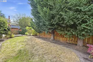 2053 SE 74th Ave, Hillsboro, OR 97123 - Photo 35