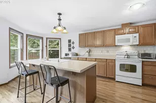 2053 SE 74th Ave, Hillsboro, OR 97123 - Photo 11