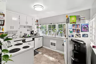 963 Madison St, Eugene, OR 97402 - Photo 21