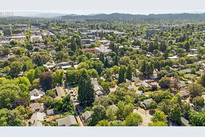 963 Madison St, Eugene, OR 97402 - Photo 45