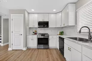 5912 NE McBride Ln, Hillsboro, OR 97124 - Photo 15