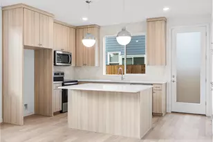 6441 SE 88th Ave, Portland, OR 97217 - Photo 3