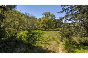 94010 N Way Ln, North Bend, OR 97459 - Photo 21