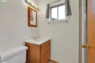 117 Allen Ave, Springfield, OR 97477 - Photo 25