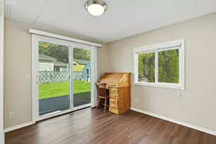 950 Pomona St, The Dalles, OR 97058 - Photo 15