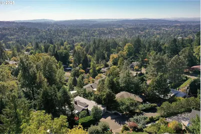 4141 SW Washouga Ave, Portland, OR 97239 - Photo 47