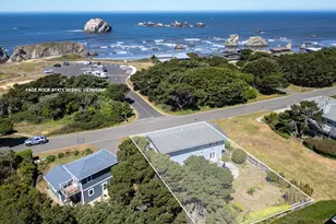 2131 Beach Loop Dr, Bandon, OR 97411 - Photo 1