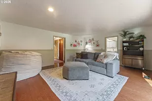 2358 Ptarmigan St, Salem, OR 97304 - Photo 11