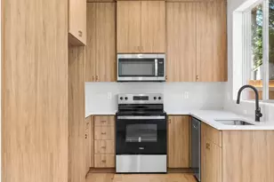 3272 SE 115th Ave, Portland, OR 97266 - Photo 5