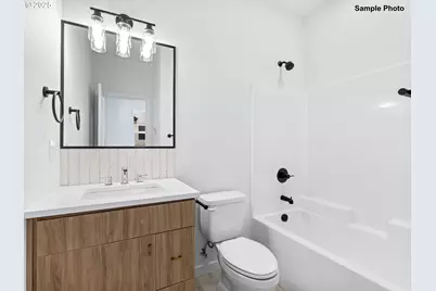 3272 SE 115th Ave, Portland, OR 97266 - Photo 9