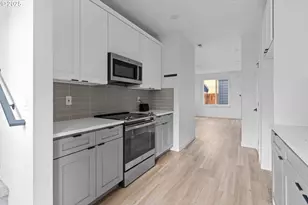 4851 NE Cully Blvd, Portland, OR 97218 - Photo 13